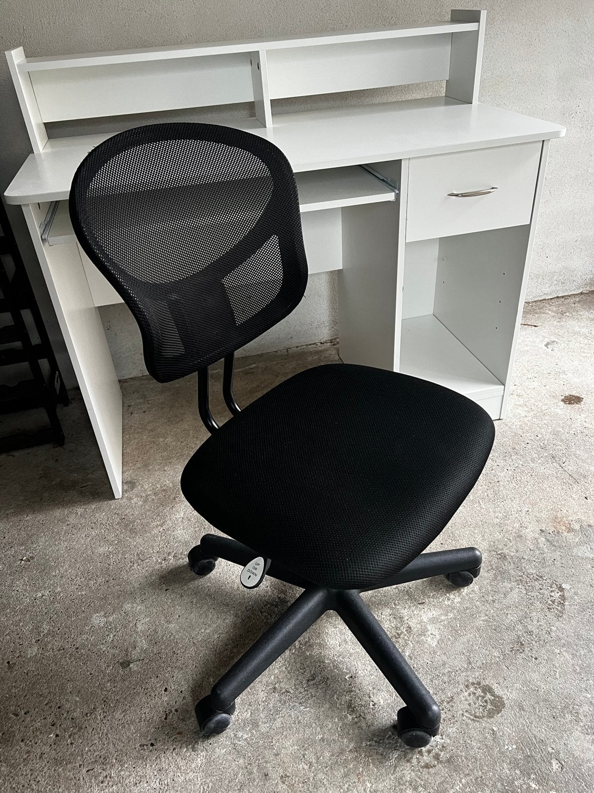 Like new office chair, Ophalen