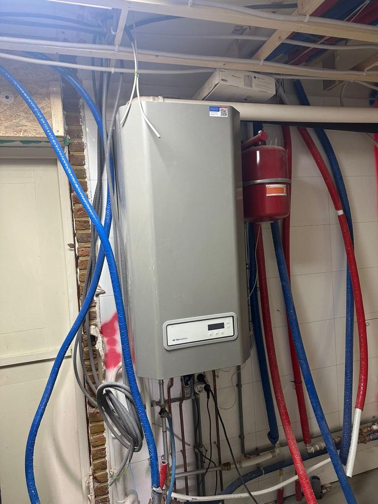 Ketel Itho Daalderop Comfort Classic 32/80+, Doe-het-zelf en Verbouw, Verwarming en Radiatoren, Ophalen, Gebruikt, Hoog rendement (Hr)