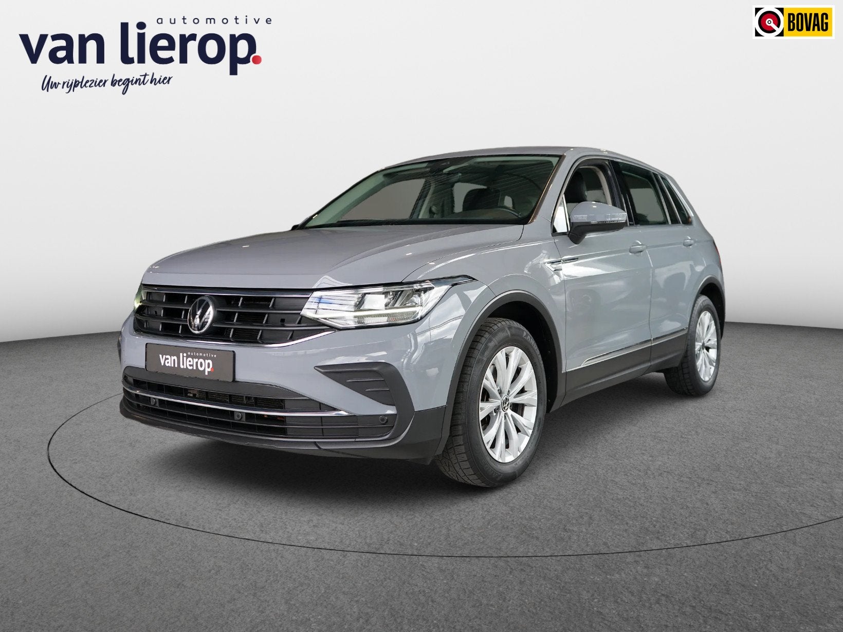 Volkswagen Tiguan 1.5 TSI Life EERSTE EIGENAAR | STOELVERWAR, Auto's, Volkswagen, Voorwielaandrijving, Stof, Zwart, 4 cilinders