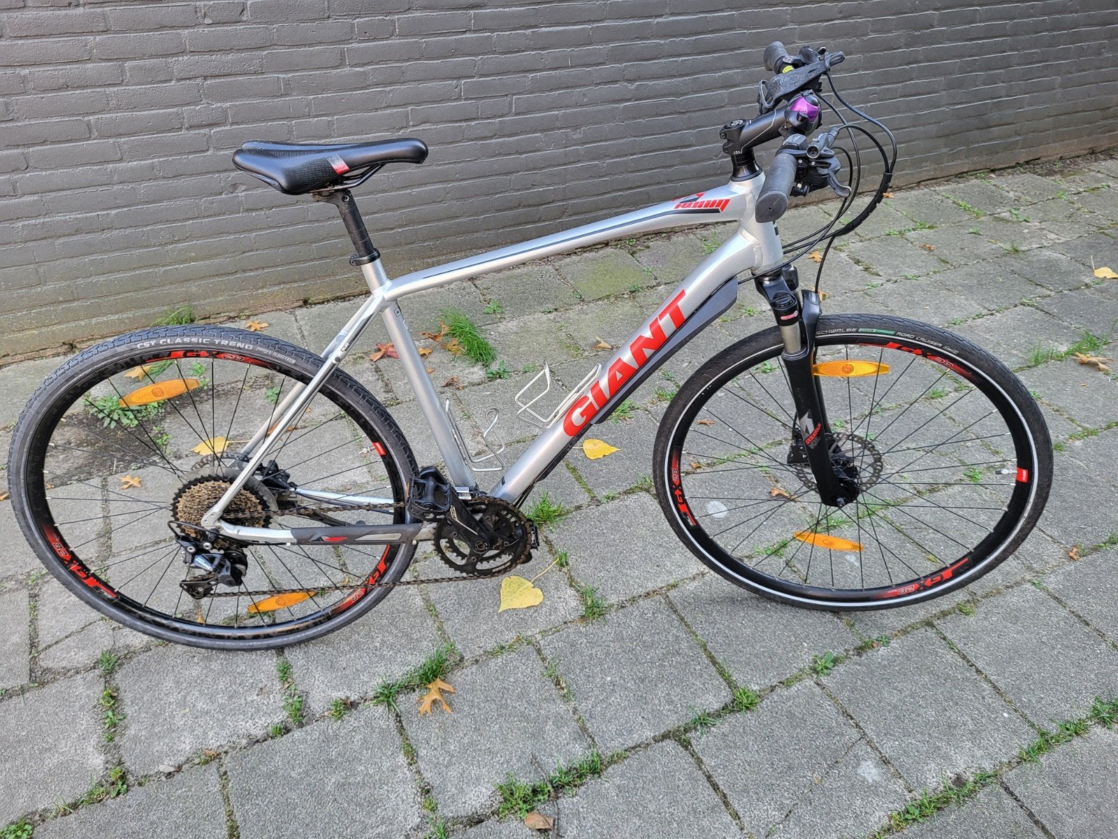 Giant sport herenfiets 28 inch met 2x10 versnellingen, Ophalen, Giant, Zo goed als nieuw, Meer dan 20 versnellingen