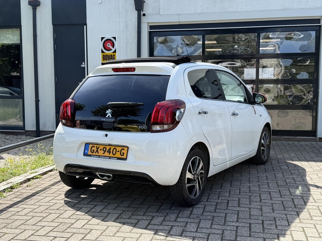 Peugeot 108 1.2 Puretech TOP! Roland Garros 82 PK | Cabrio d, Auto's, Voorwielaandrijving, Stof, Gebruikt, 1199 cc