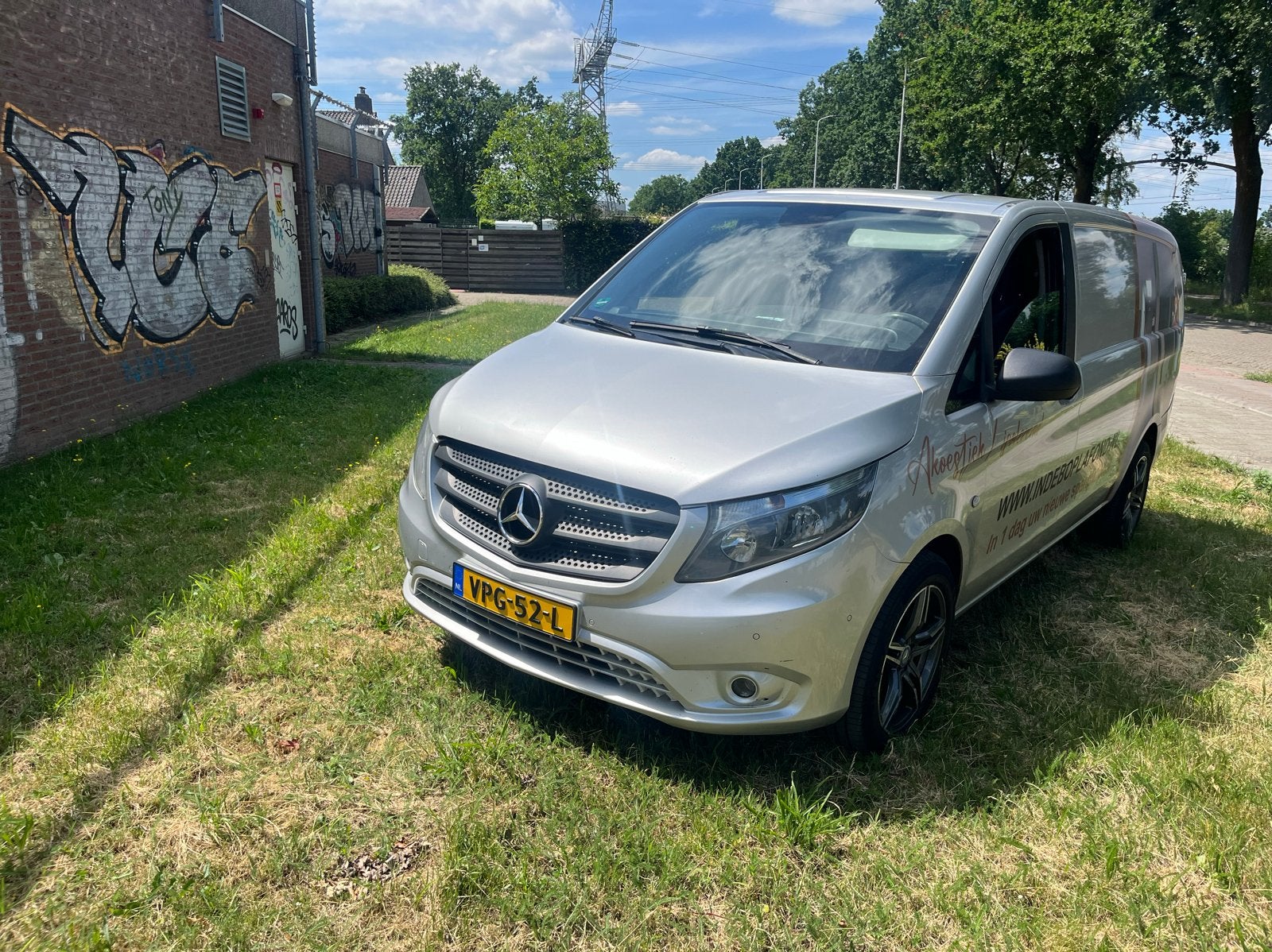 Mercedes-Benz Vito 2.1D 120KW 2015 Grijs, Zwart, 4 cilinders, 163 pk, Mercedes-Benz