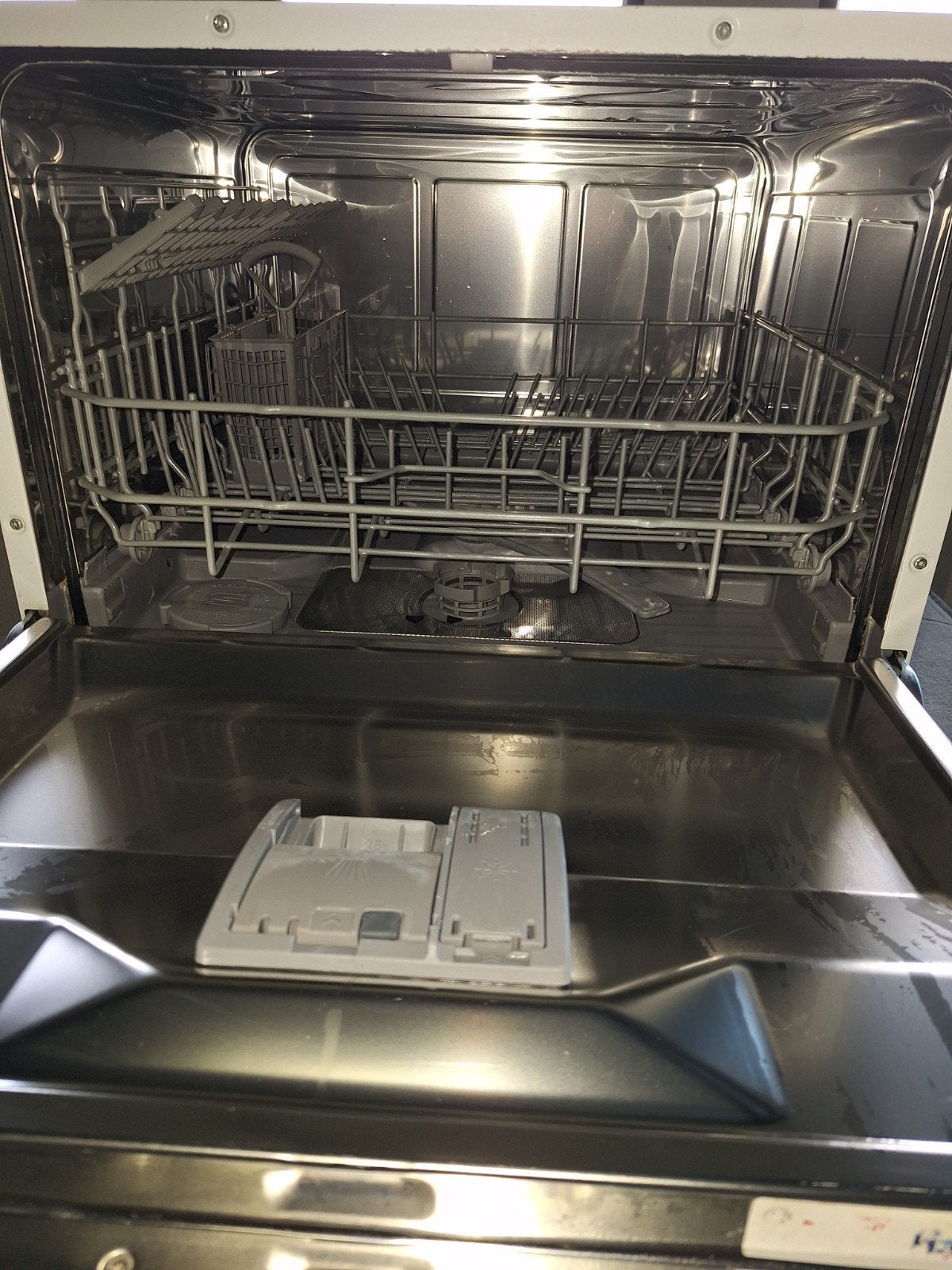 Bosch tafelmodel vaatwasser - Perfect voor klein huishouden, Minder dan 85 cm, Zo goed als nieuw, Onbekend, Energieklasse A of zuiniger
