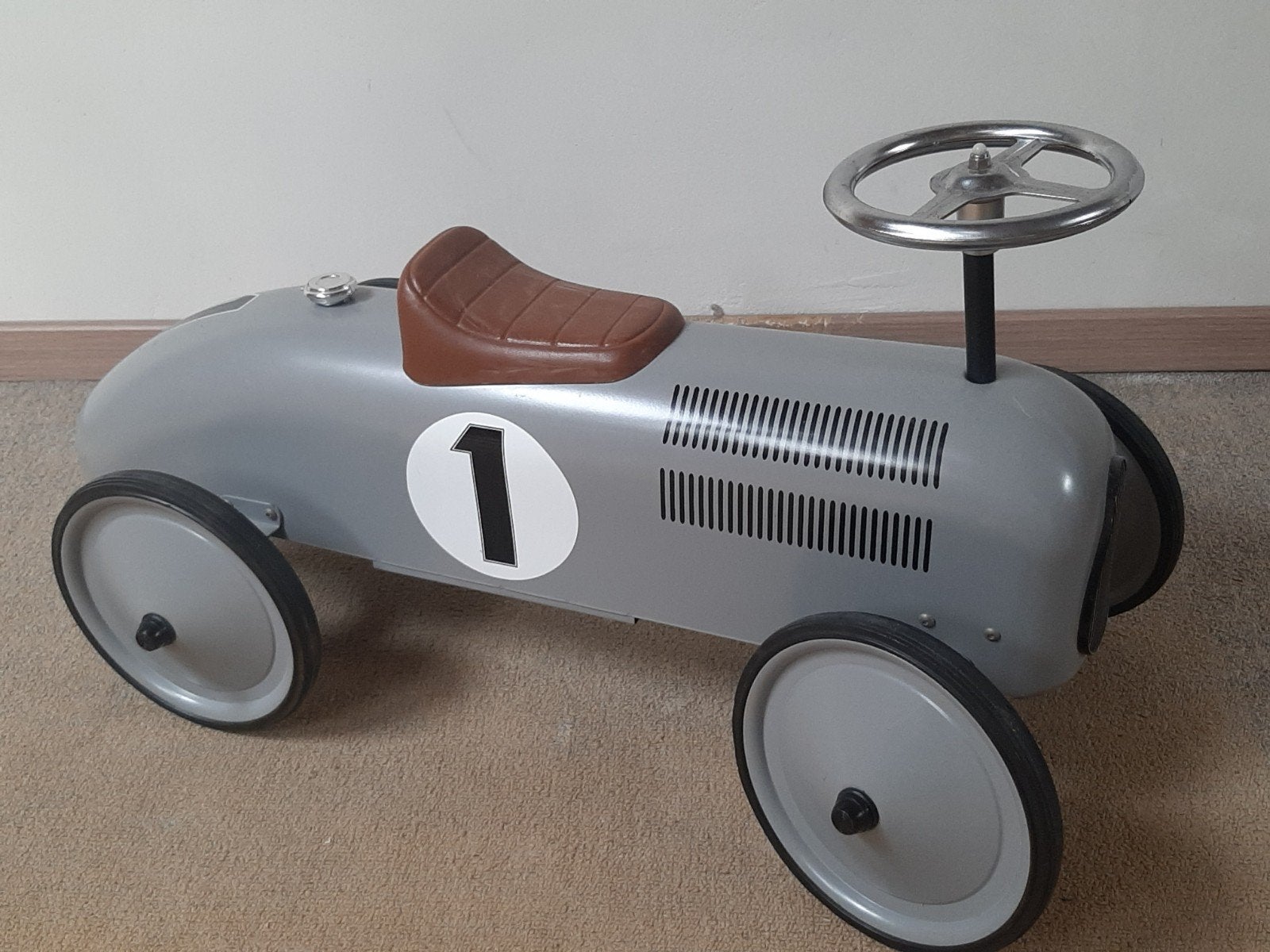 Retro loopauto, met GRATIS reserve auto!!, Ophalen, Zo goed als nieuw, Loopvoertuig