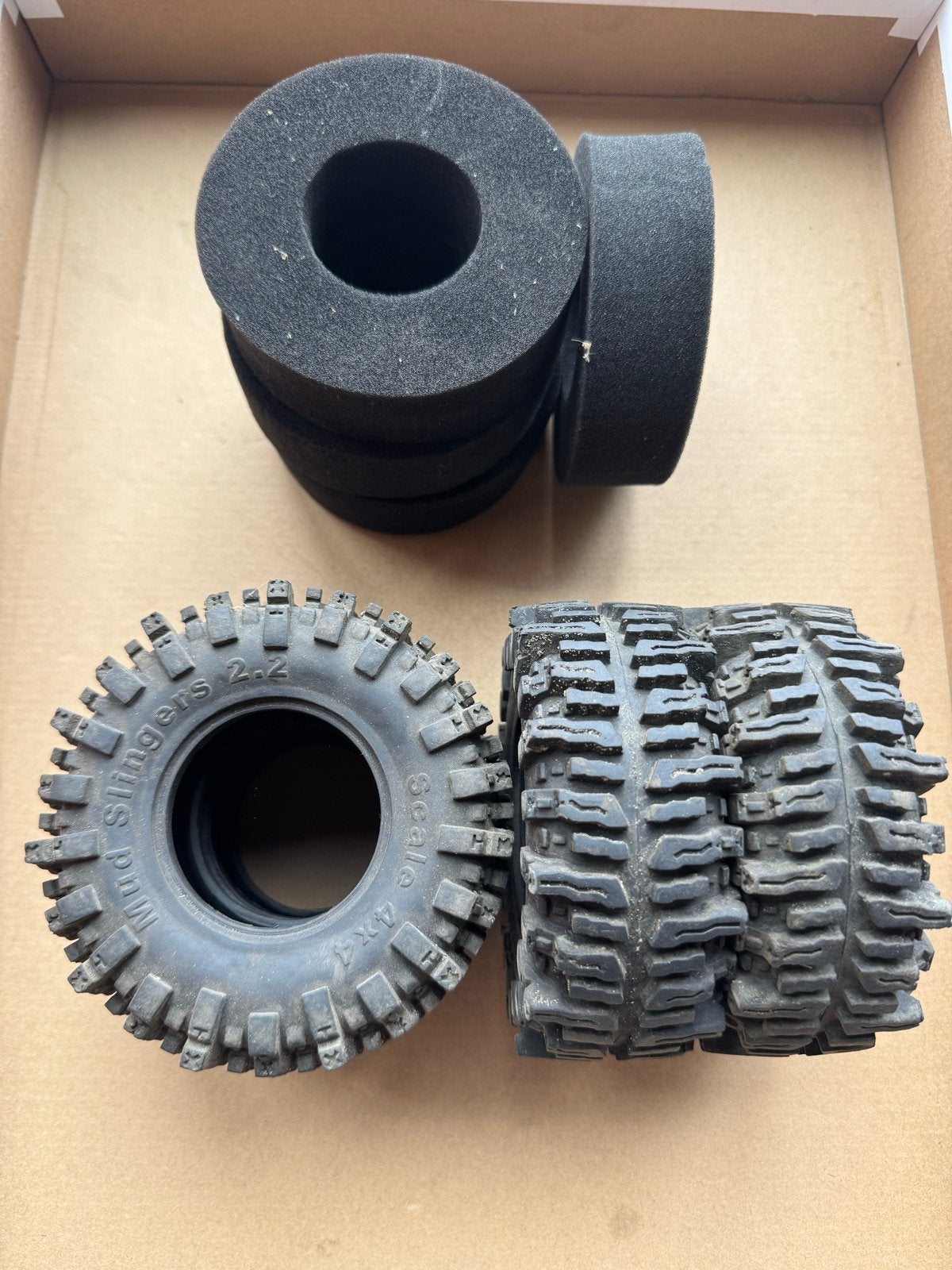 2.2 inch Crawler RC Banden Mud Slingers uitstekende staat., Ophalen of Verzenden, Zo goed als nieuw, Overige schalen, Onderdeel