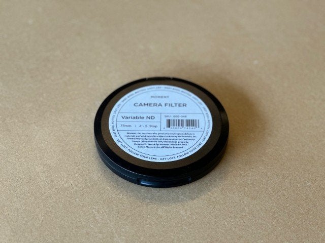Moment 77mm Variable ND Filter (2-5 Stop) 600-048, Moment Inc., Overige typen, Zo goed als nieuw, 70 tot 80 mm