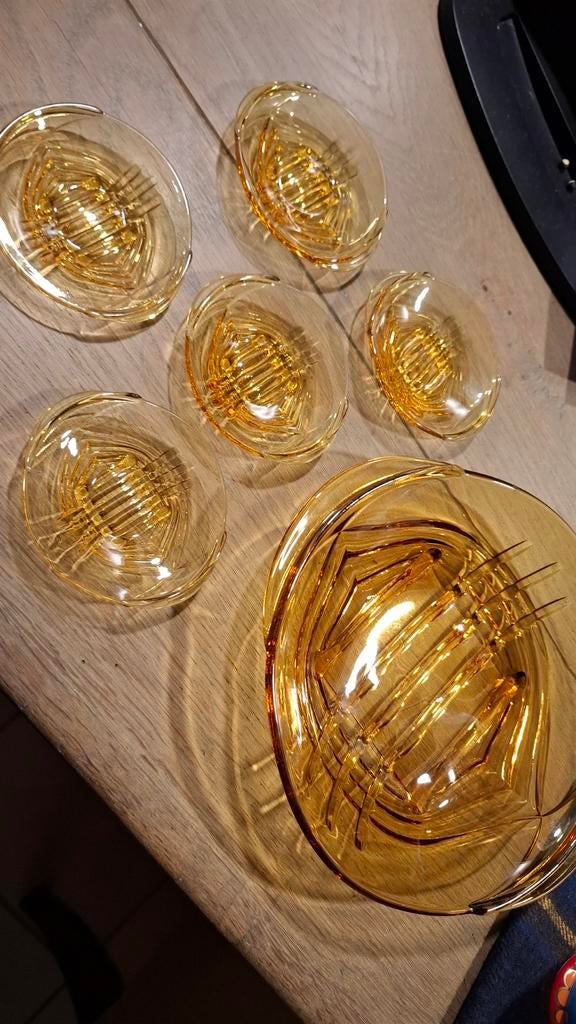 Persglas amber schaal art deco 5 kleine schaaltjes, Antiek en Kunst, Antiek | Glas en Kristal, Ophalen of Verzenden