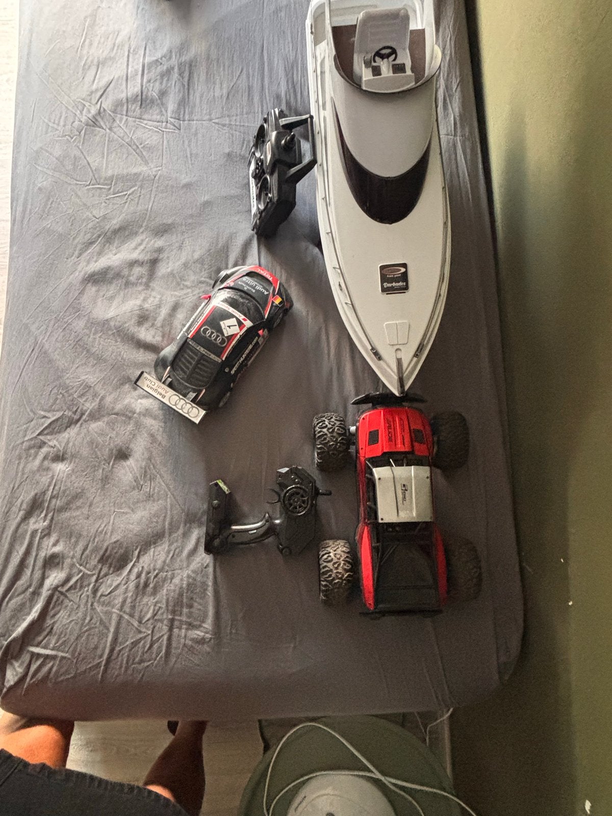 RC voertuigen set: raceauto, offroad auto, boot (defect), Elektro, Gebruikt, Auto offroad, Ophalen of Verzenden