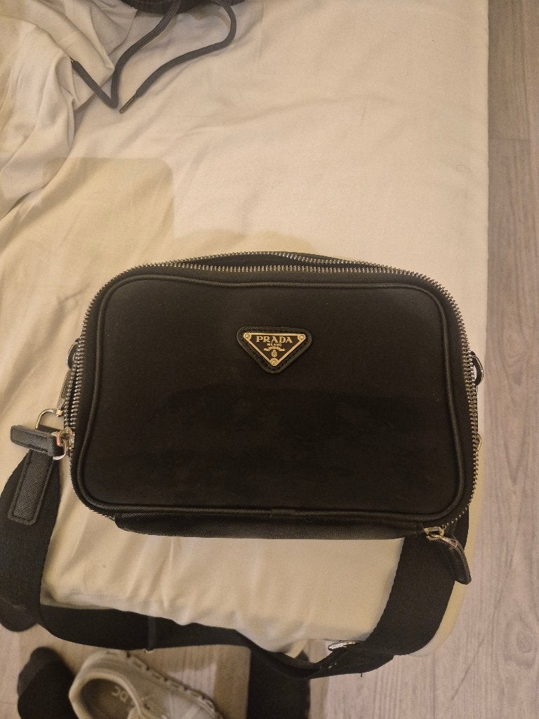 Prada tasche, Ophalen, Zo goed als nieuw, Zwart, Handtas