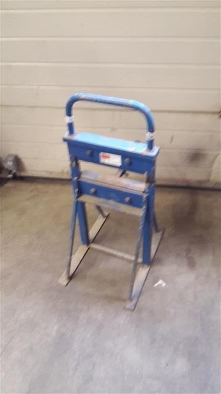 steenknipper klezorenboy metselsteenknipper, Doe-het-zelf en Verbouw, Gereedschap | Handgereedschap, Zo goed als nieuw, Ophalen of Verzenden
