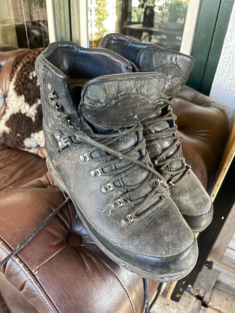 Meindl wandelschoenen maat 43/44 - Gebruikt, maar goed, Kleding | Heren, Schoenen, Ophalen of Verzenden, Gedragen, Zwart, Wandelschoenen of Bergschoenen