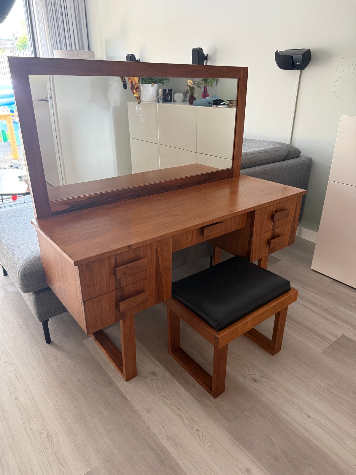 Unieke Teaken Kaptafel Jaren '60 met spiegel en krukje, 100 tot 150 cm, Ophalen of Verzenden, Zo goed als nieuw, Hout
