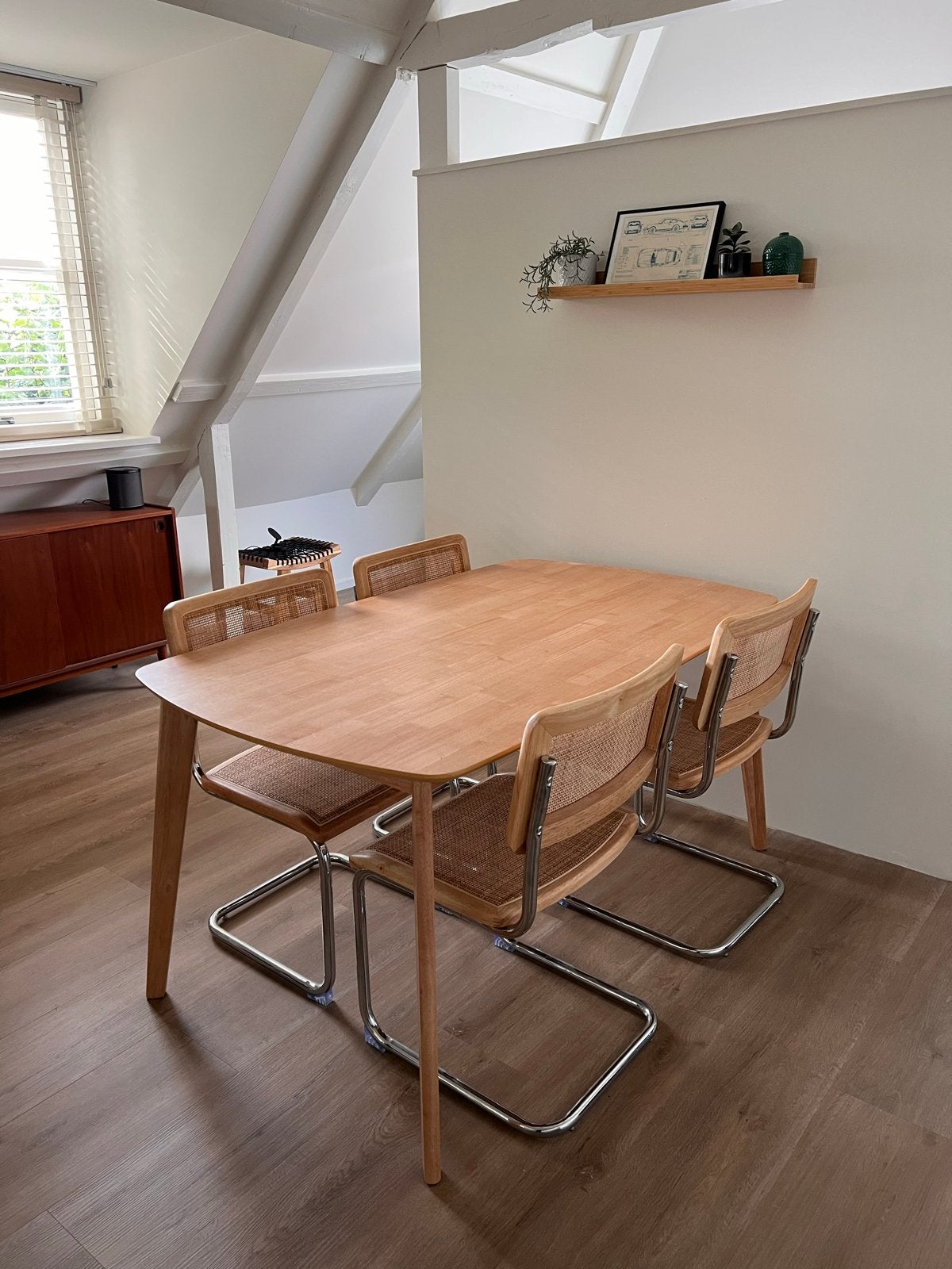 Mooie Elba-houten eettafel - Zo goed als nieuw, Ophalen, 100 tot 150 cm, 50 tot 100 cm, Zo goed als nieuw