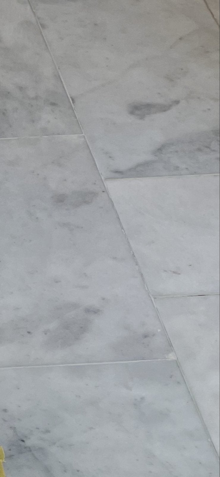 Witte marmeren vloertegels - 60 stuks, diverse lengtes, 40 tot 60 cm, Ophalen of Verzenden, 10 m² of meer, 20 tot 40 cm