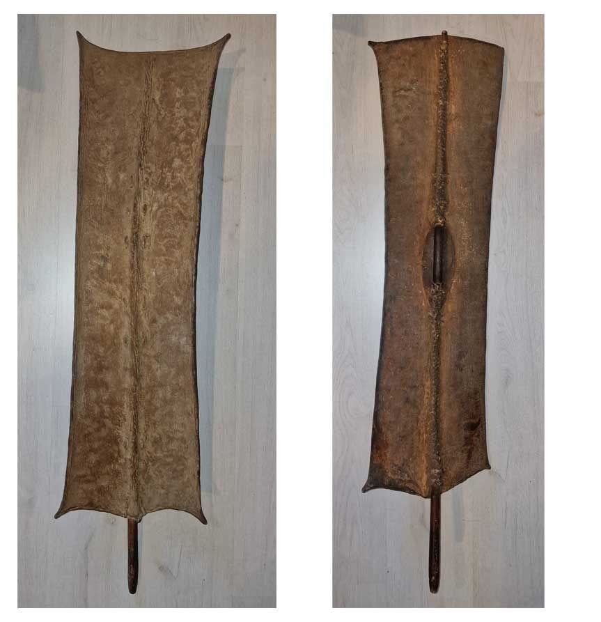 Afrikaans Turkana Schild buffelhuid, 110 cm, Afrika, Handgemaakt, Ophalen of Verzenden