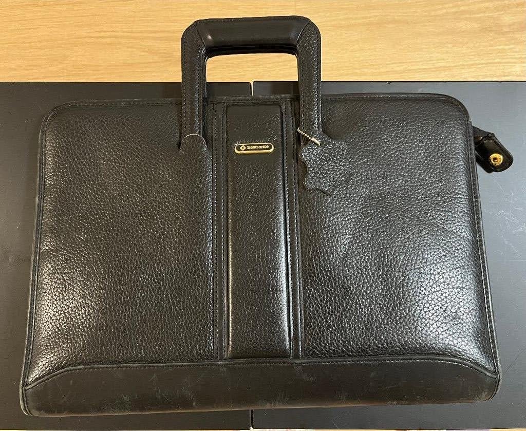 Samsonite Aktetas, Computers en Software, Laptoptassen, Ophalen, Gebruikt, Aktetas, Zwart