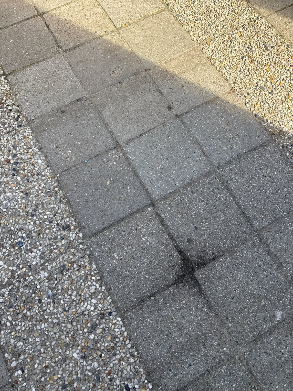 Stoeptegels 30x30 en grindtegels 60x40 circa 30 m2, Ophalen, Gebruikt, 10 m² of meer, Beton