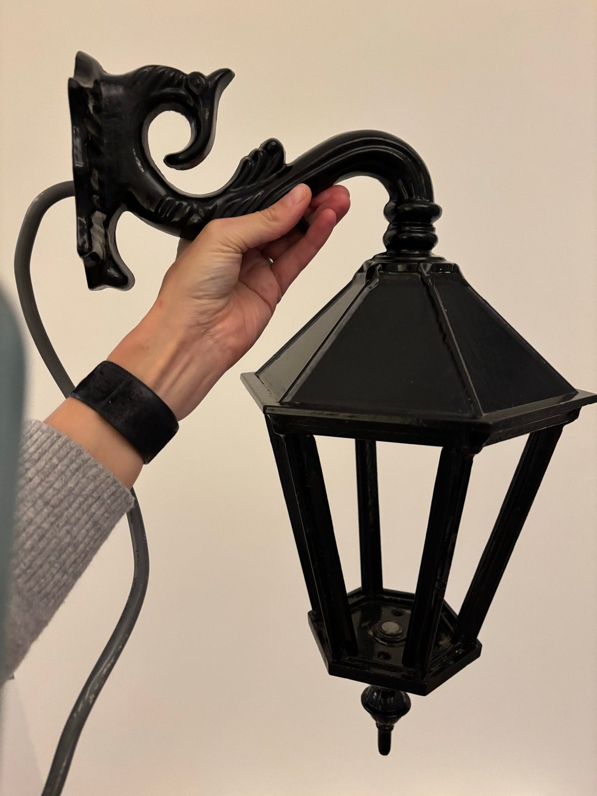 Zwarte lantaarn van gietijzer, buitenlamp, Metaal, Overige merken, Gebruikt, Zwart