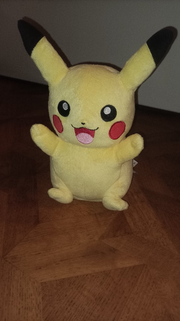 Tomy Pokemon Pikachu knuffel 25 cm, Overige merken, Geel, Overige typen, Ophalen of Verzenden
