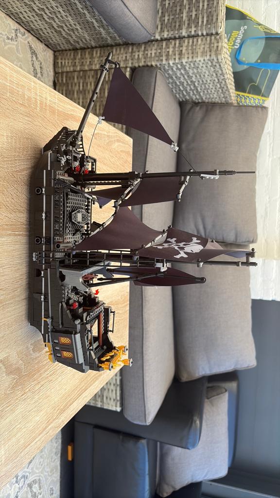 LEGO piratenschip bouwset de 653000 Black Sorcerer, Ophalen of Verzenden, Zo goed als nieuw, Lego