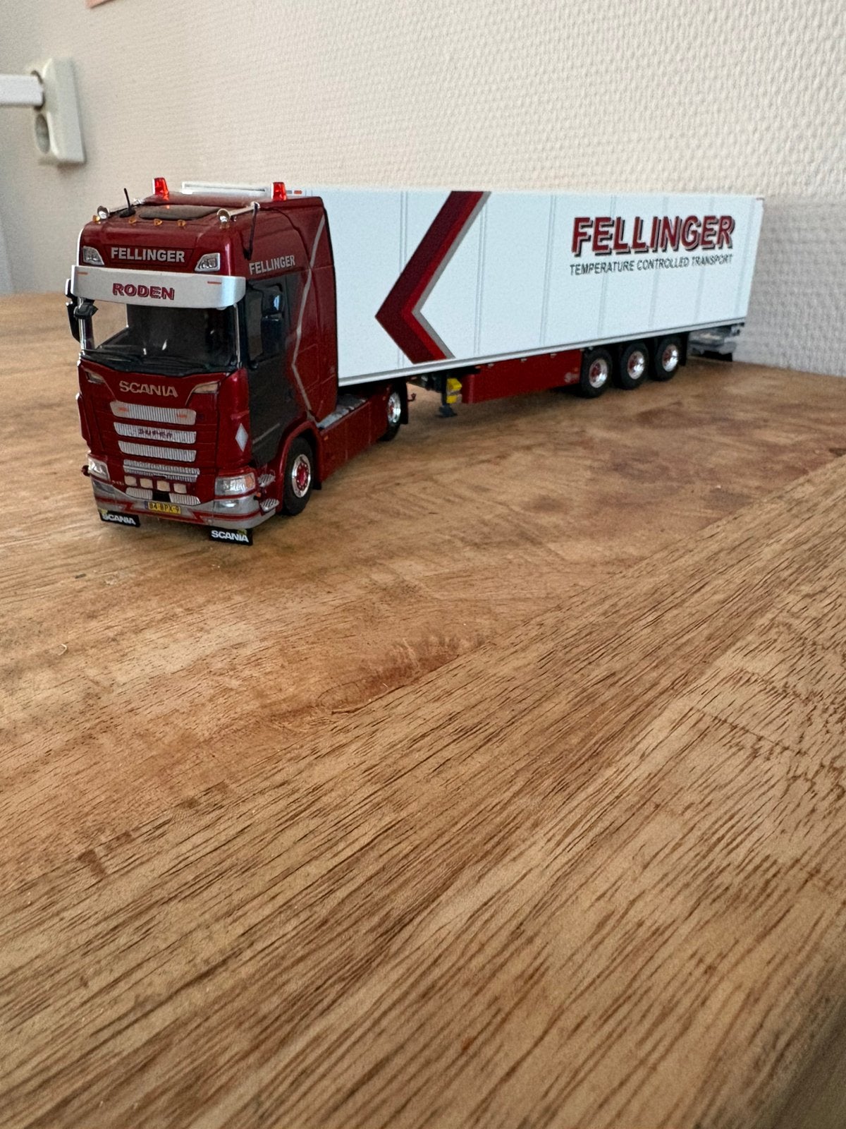 Tekno Scania next gen Fellinger, Ophalen, Zo goed als nieuw, Bus of Vrachtwagen, Tekno