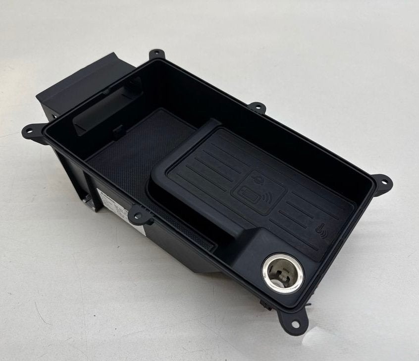 Audi A4 S4 8W / A5 S5 F5 B9 draadloos opladen armsteun, Ophalen of Verzenden, Gebruikt, Audi