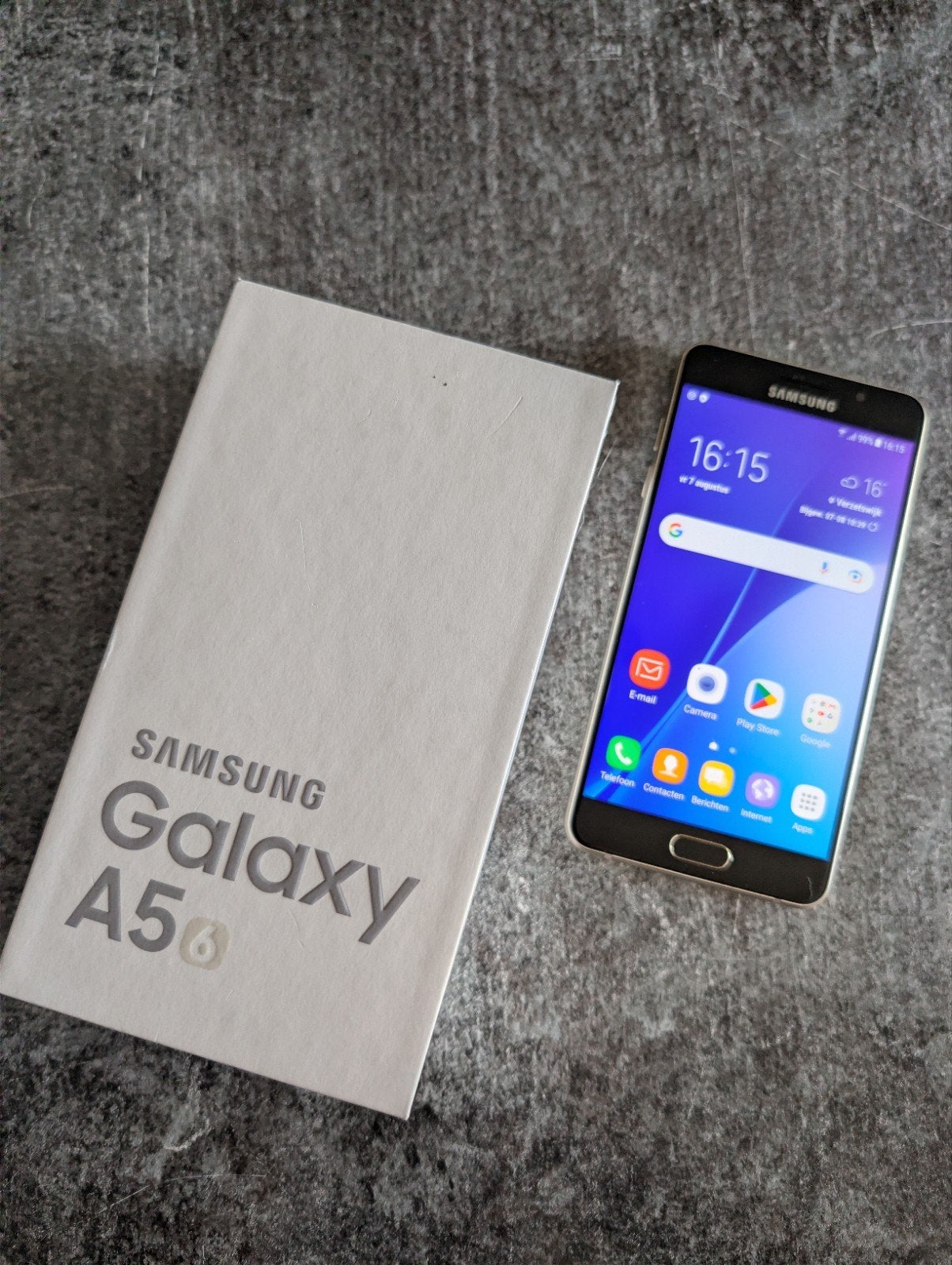 Samsung Galaxy A5(6)2016 goud in nieuwstaat, Telecommunicatie, Ophalen, Overige kleuren, Touchscreen, Zo goed als nieuw