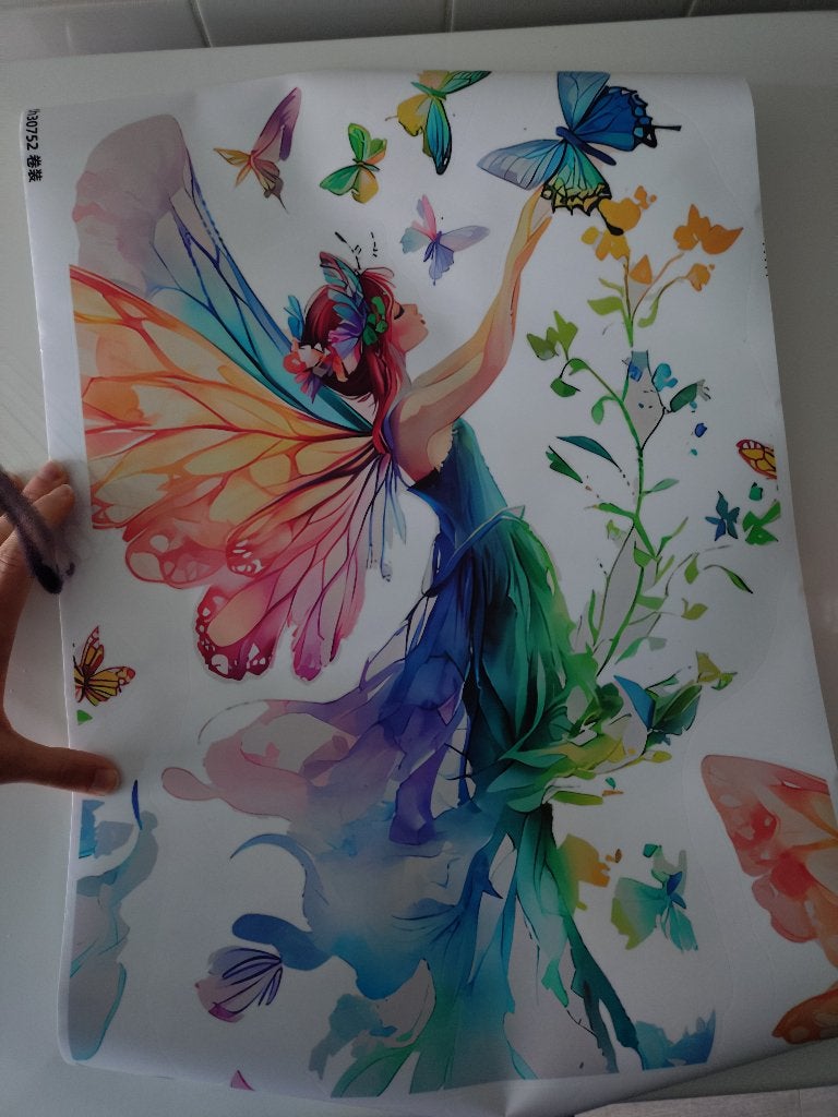 Bloemenfee met vlinders raamsticker, muursticker, Ophalen of Verzenden, Nieuw, Achter glas, Overige typen