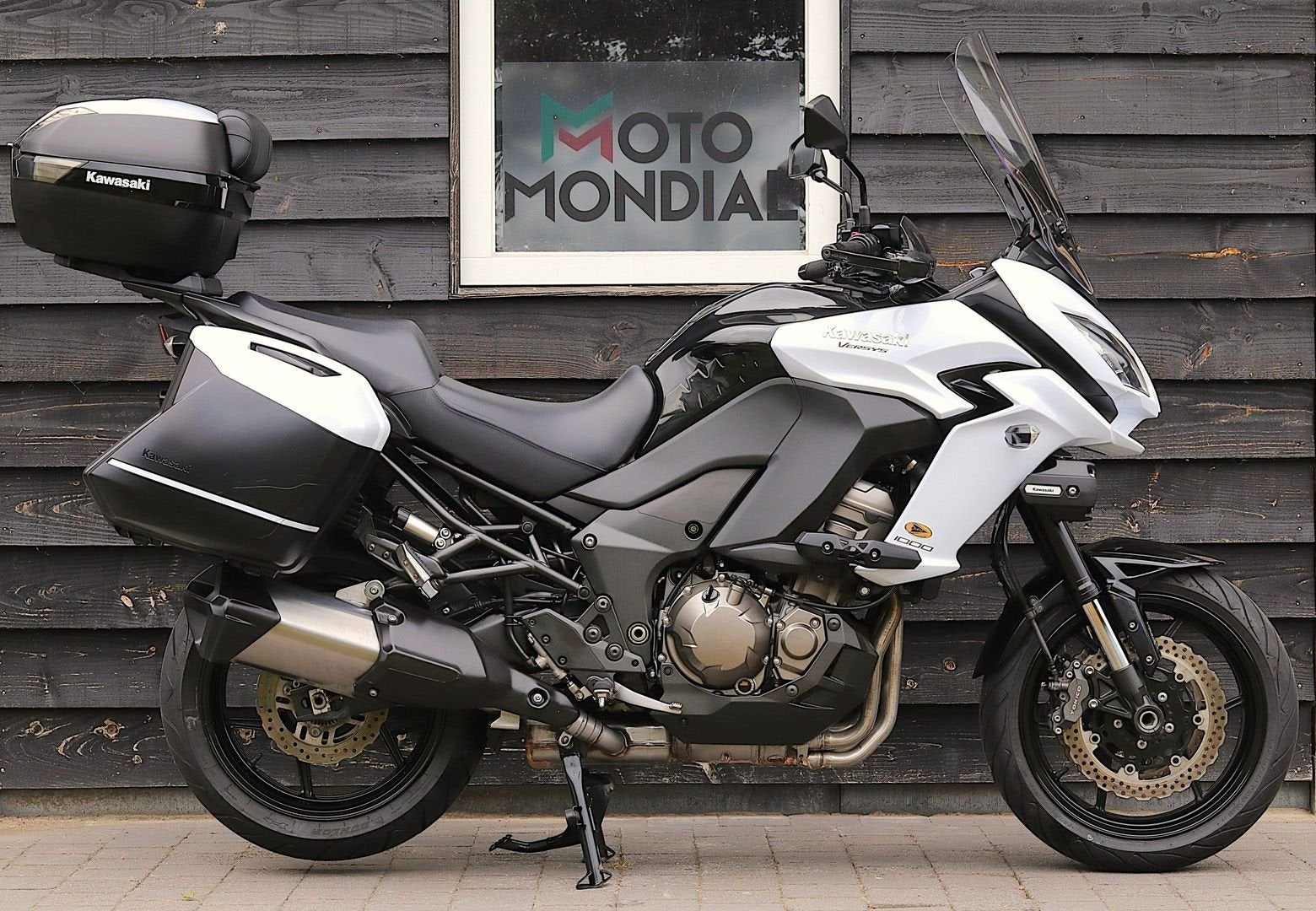 KAWASAKI VERSYS 1000 (bj 2015), 4 cilinders, Motorrijbewijs A, Bedrijf, Onbekend