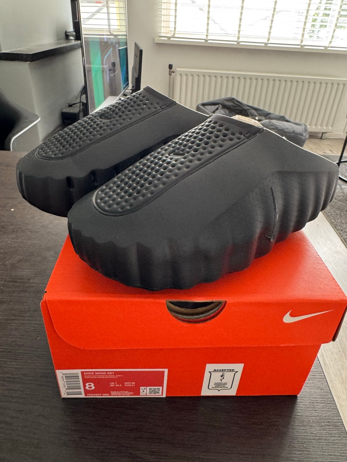 Orginele Nike Mind 001 Slippers - Zwart - Maat 41, Ophalen of Verzenden, Nieuw, Zwart, Slippers