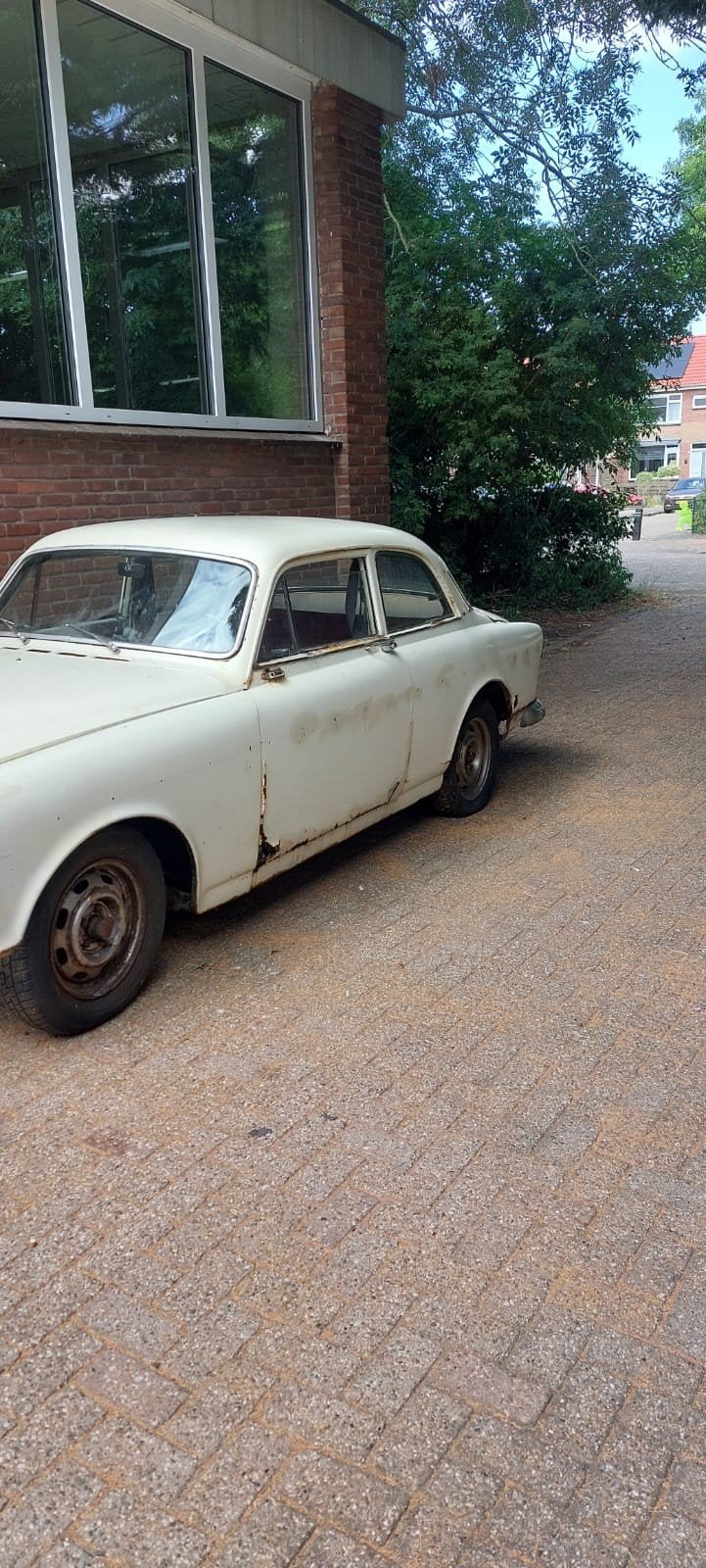 Volvo 1969 Wit compleet plaatwerk is in slechte staat, Auto's, Wit, 1088 kg, Particulier, Te koop