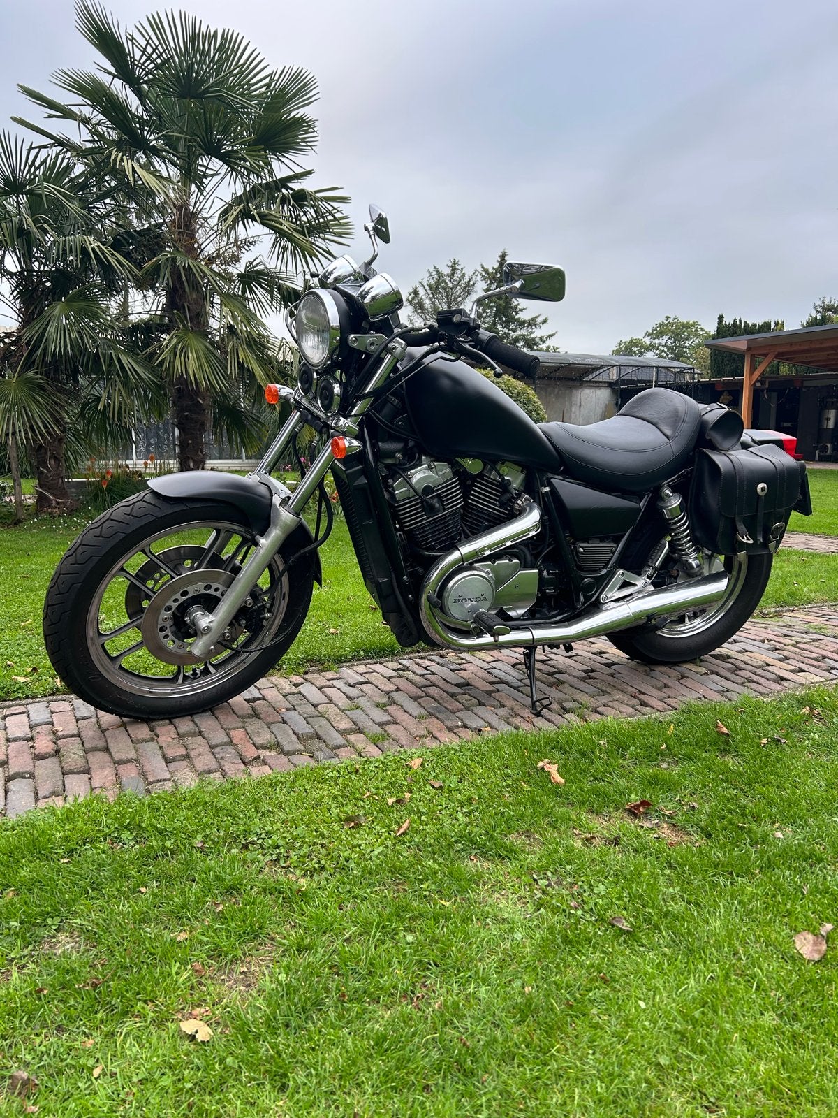 Honda Shadow VT700c Chopper, Motoren, 2 cilinders, Gebruikt, Particulier, Meer dan 35 kW
