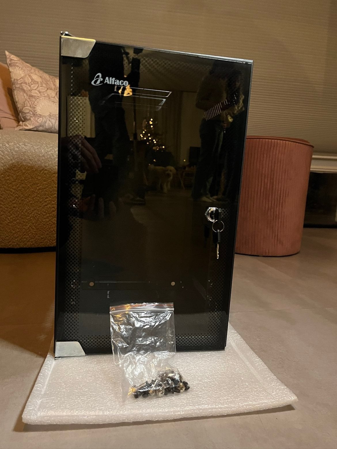 Alfaco 10-3309 Wandkast / Patchkast 9U (280x310mm), Ophalen of Verzenden, Nieuw, Glas, Plaatstaal