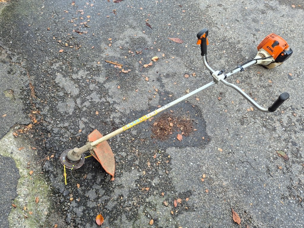 Stihl bosmaaier, Ophalen, Gebruikt, Benzine, Stihl