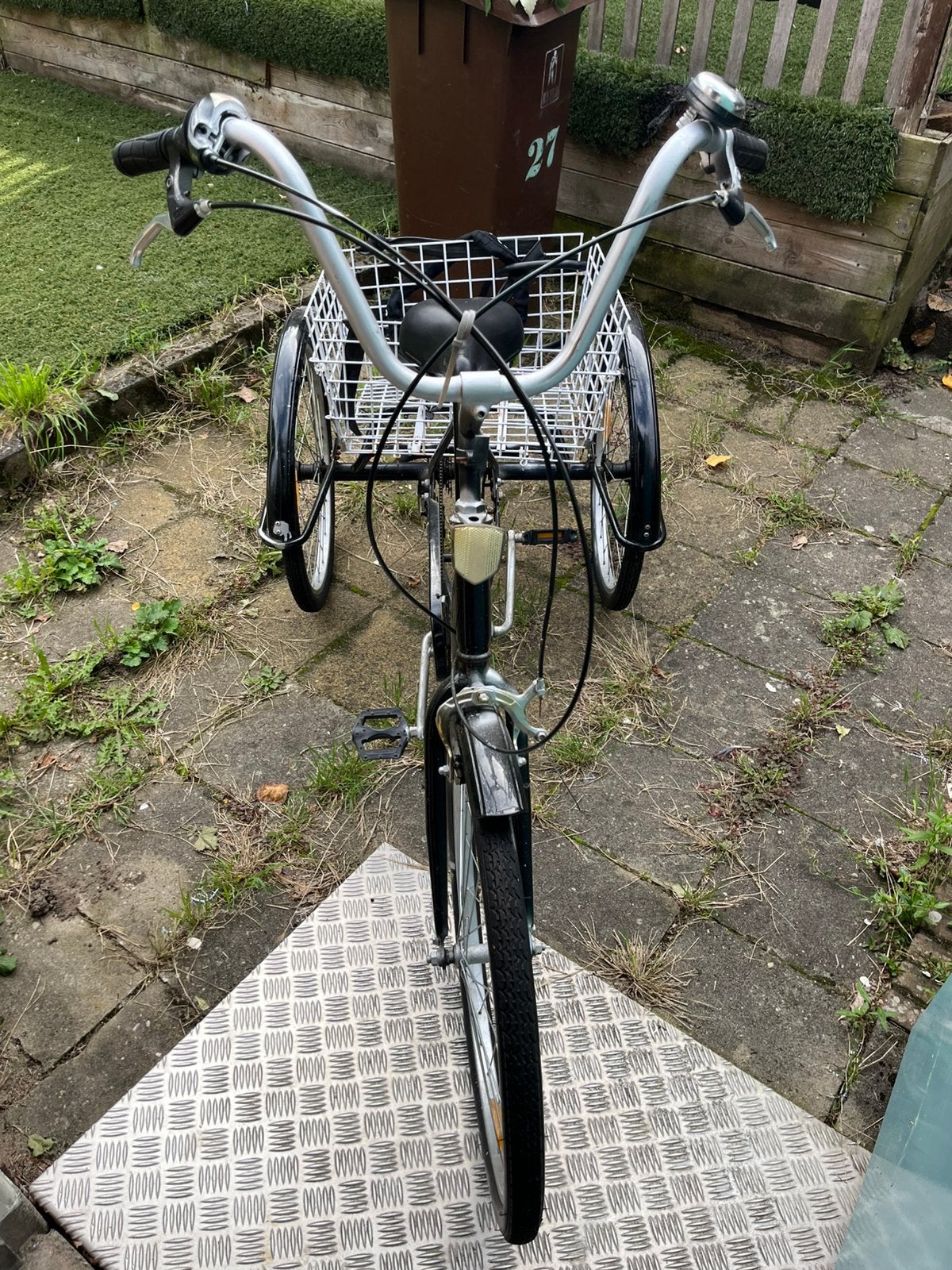 Three wheeler bicycle, Ophalen, Gebruikt