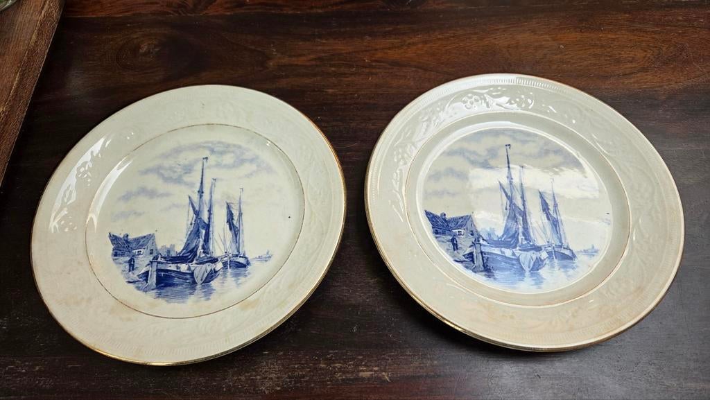 Set van 2 antieke borden Petrus Regout & Co Maastricht, Antiek en Kunst, Ophalen