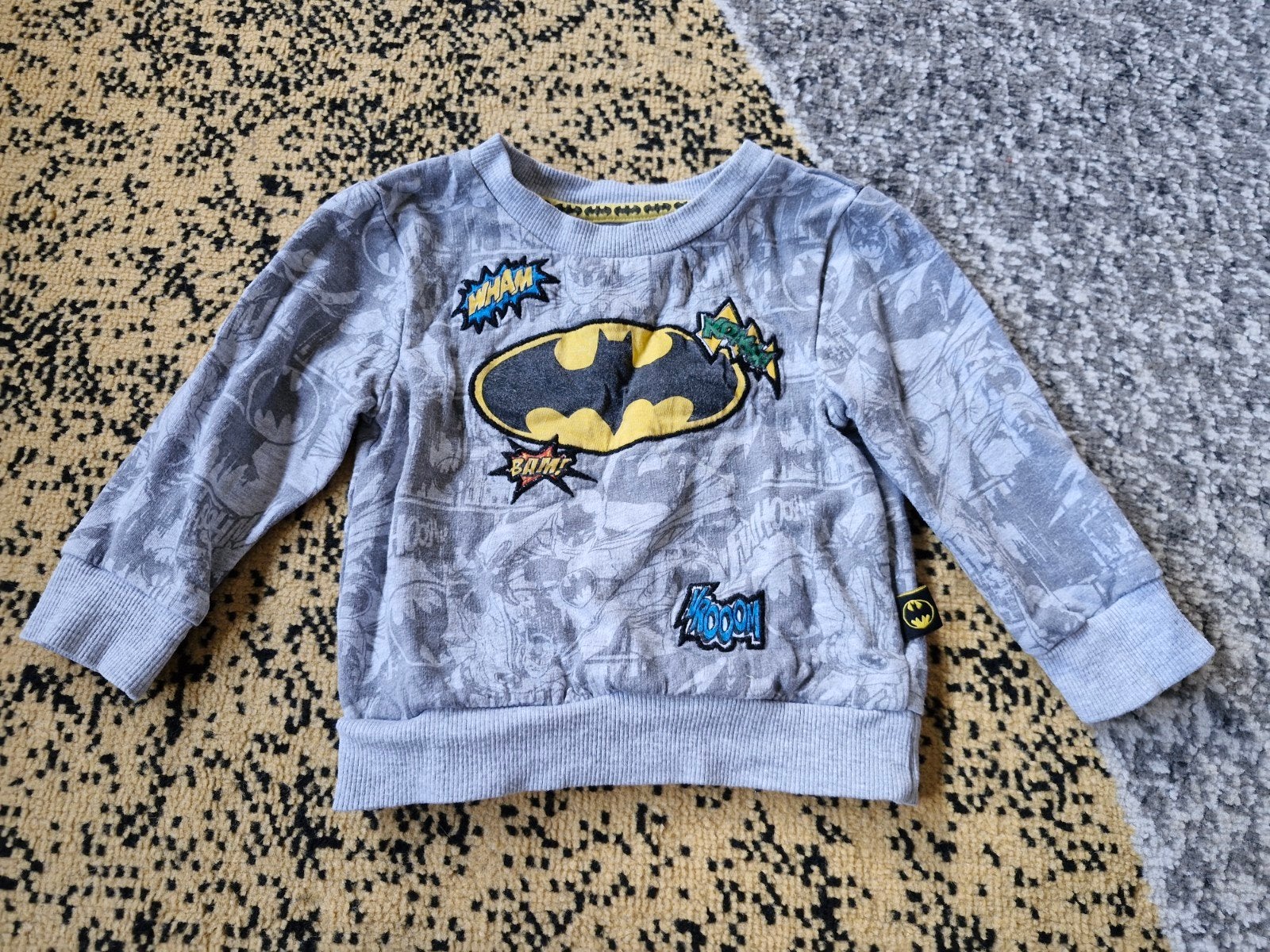 Grijze batman trui maat 86, Broekje, Onbekend, Ophalen of Verzenden, Zo goed als nieuw
