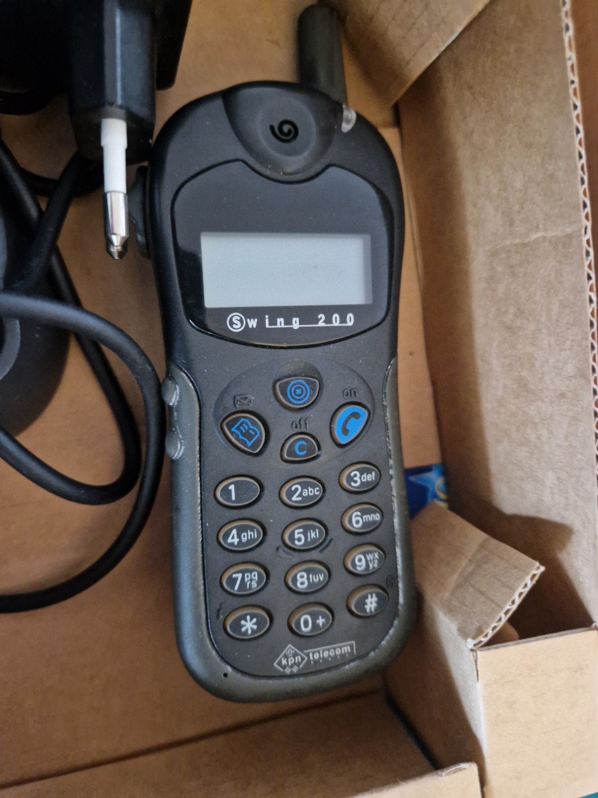 KPN Telecom Swing 200, Geen camera, Ophalen of Verzenden, Zo goed als nieuw, Klassiek of Candybar