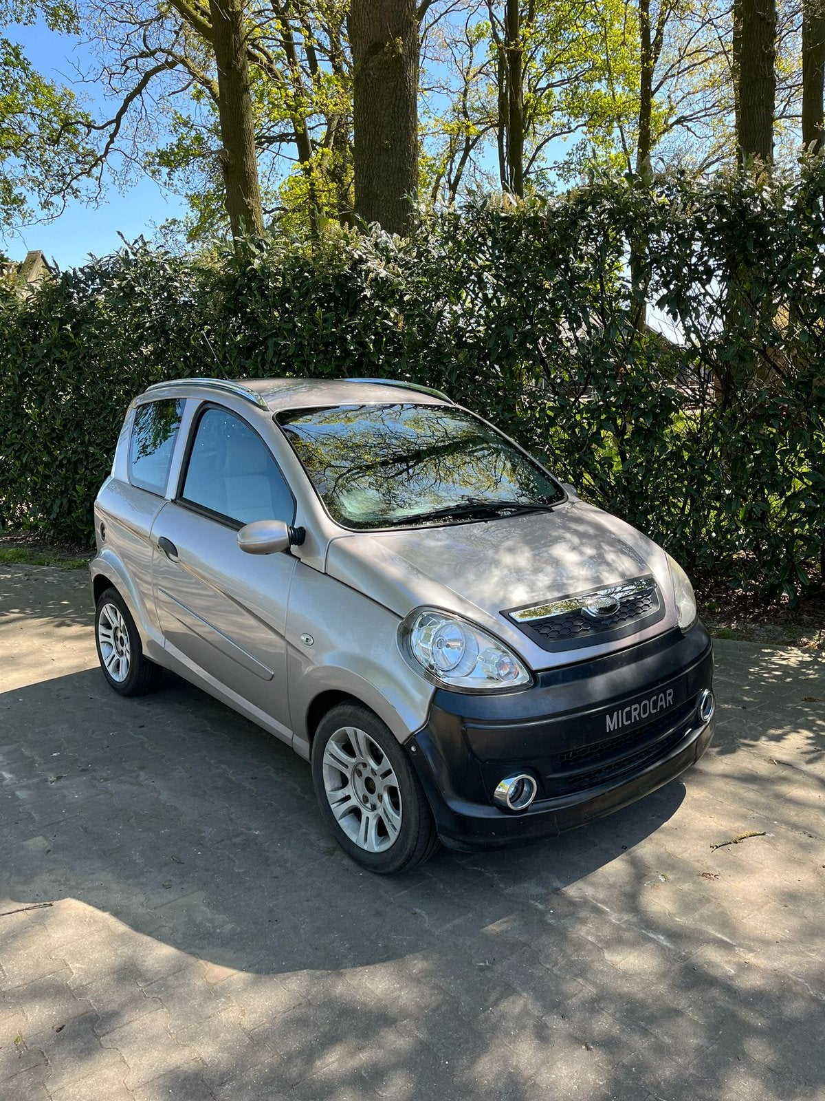Microcar brommobiel 45 km/u – Rosé champagne kleur, Diversen, Brommobielen en Scootmobielen, Ophalen, 16 km/u of meer, 46 km of meer