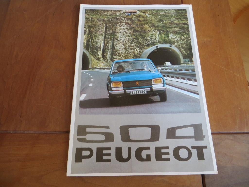 Folder Peugeot 504 sedan 1975, modeljaar 1976, Ophalen of Verzenden, Zo goed als nieuw, Peugeot, Peugeot