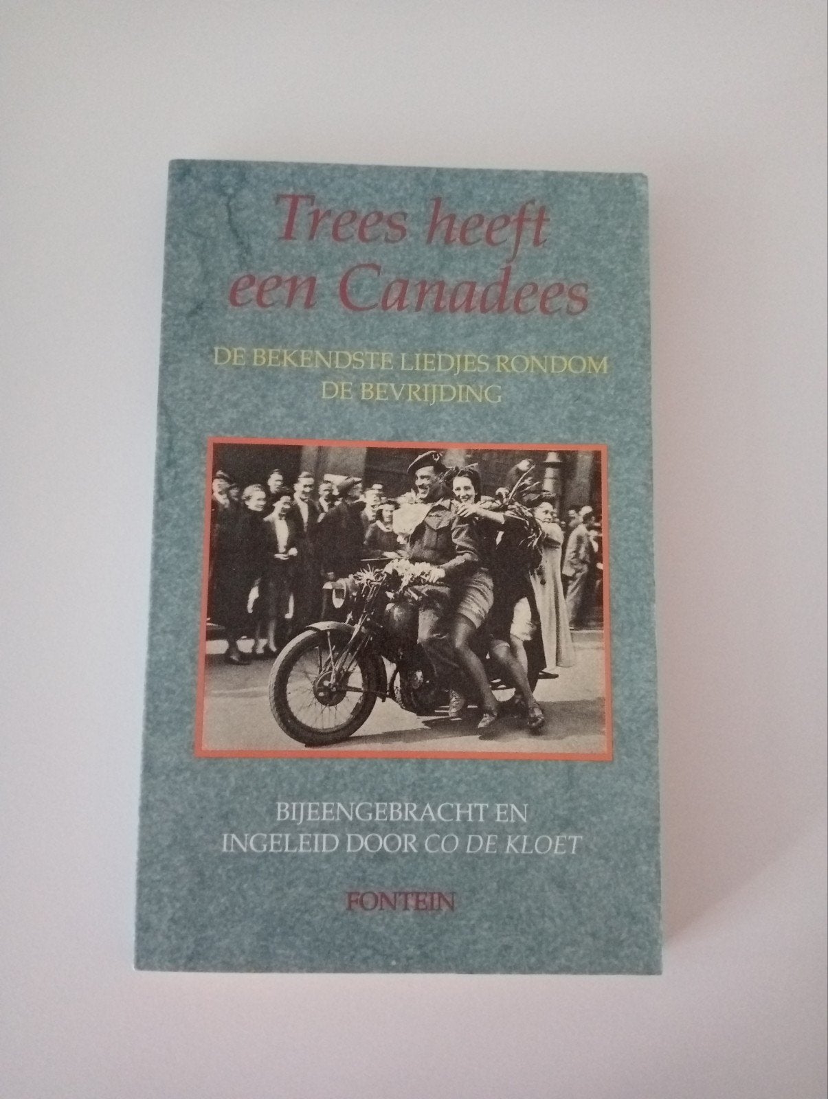 Trees heeft een Canadees, Ophalen, Zo goed als nieuw