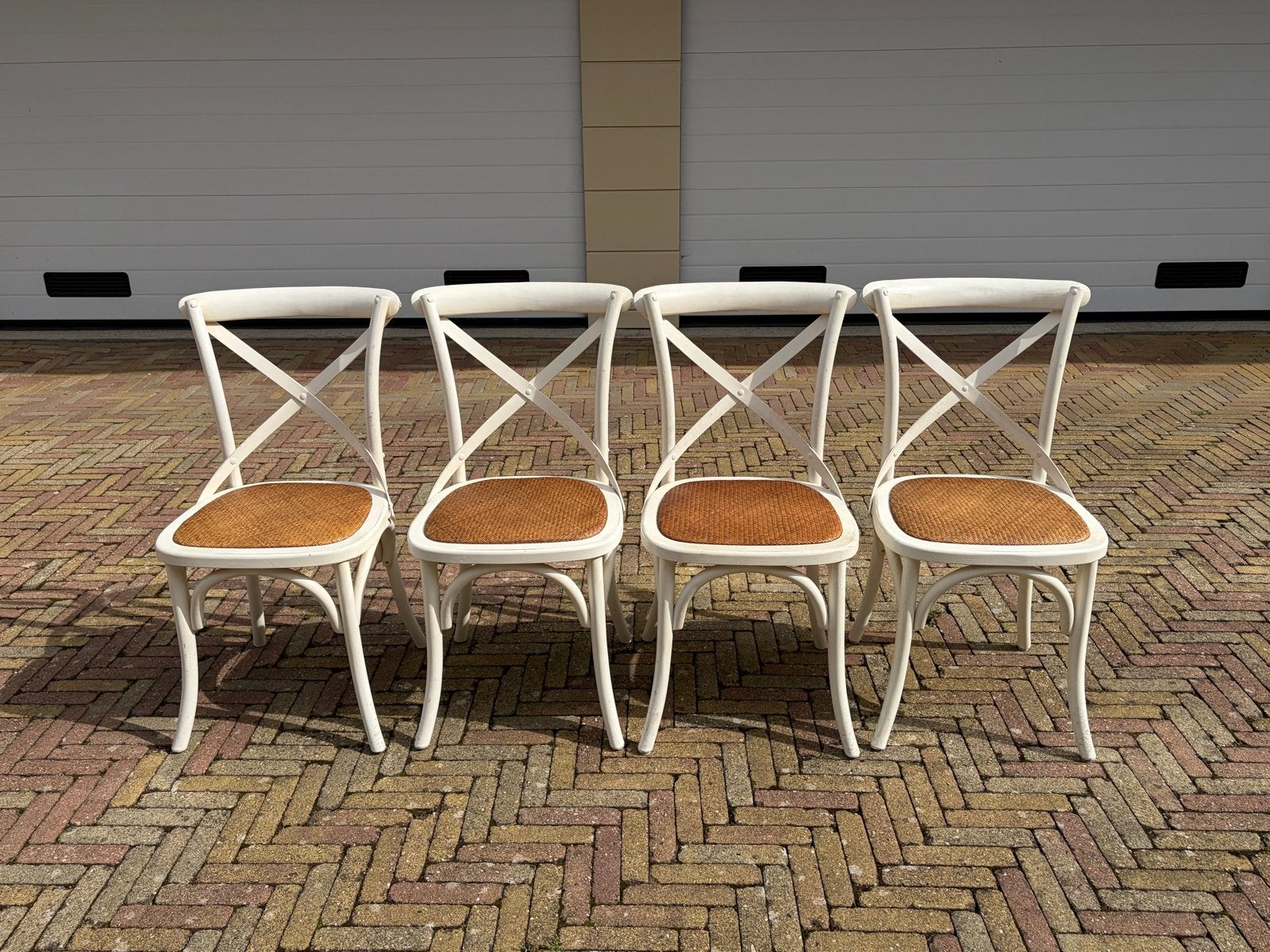 Set van 4 Lifestyle 94 stoelen met rotan zitting, Huis en Inrichting, Ophalen, Gebruikt, Wit, Vier