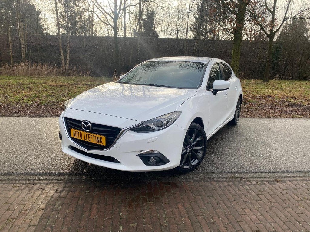 Mazda 3 Nakama, 2016, Wit, Alcantara, Dealer onderhouden, Auto's, 1998 cc, Euro 6, 4 cilinders, Alcantara
