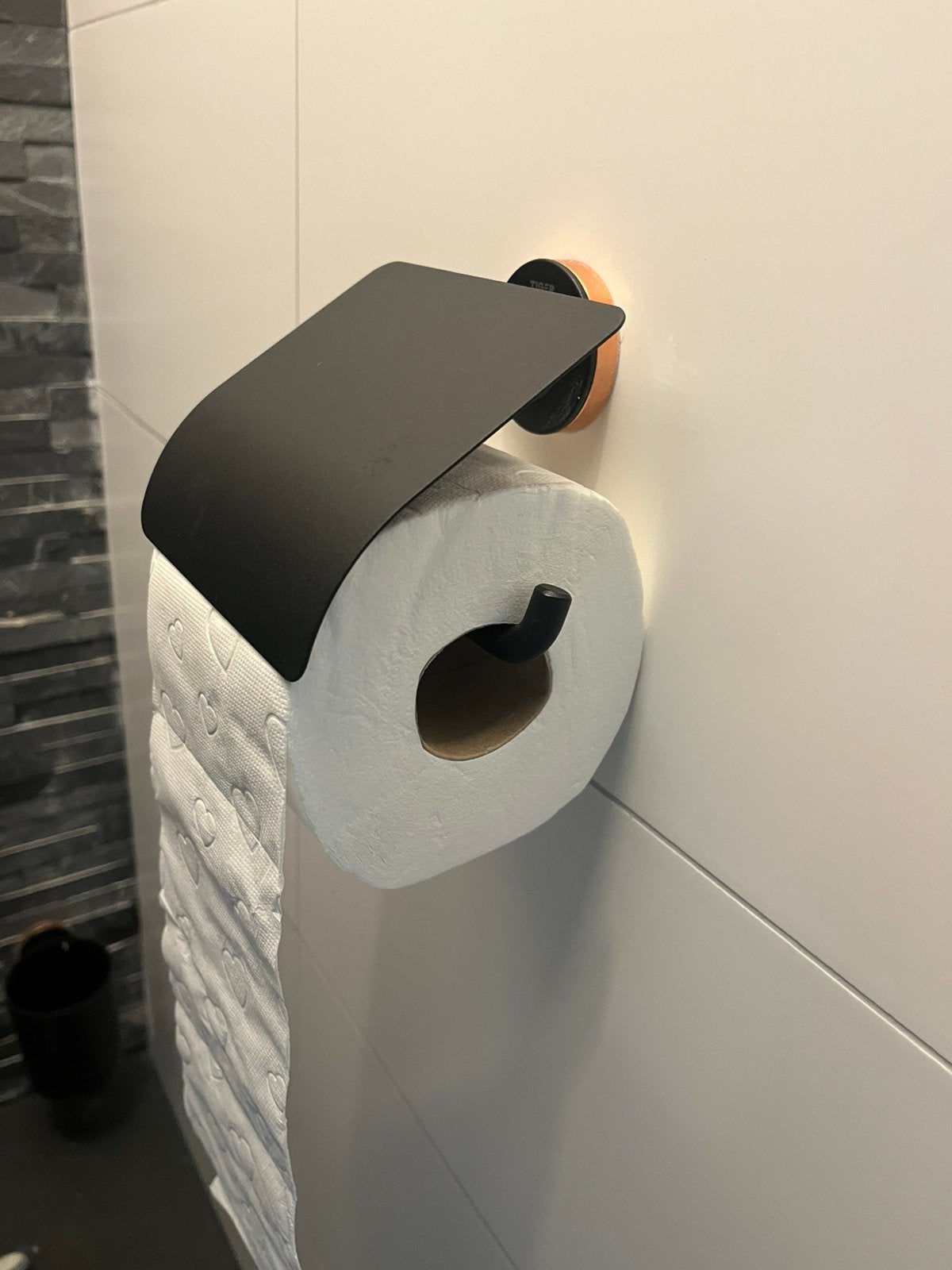 Tiger toiletrolhouder, Ophalen of Verzenden, Zo goed als nieuw, Zwart