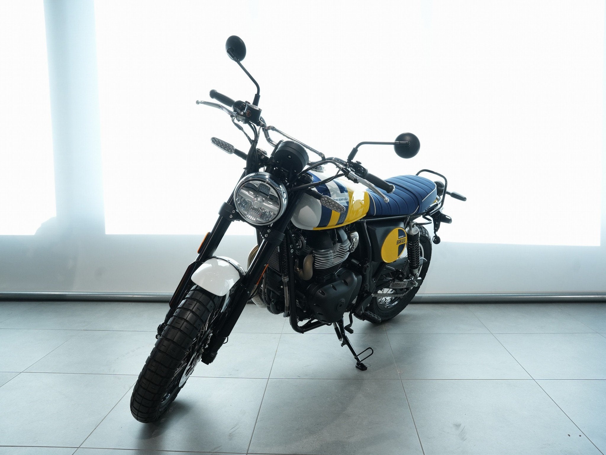Royal-Enfield BEAR 650 (bj 2026), Motoren, Motoren | Royal Enfield, Lorentzlaan 14
3401 MX  IJSSELSTEIN UT, Bedrijf, Toermotor