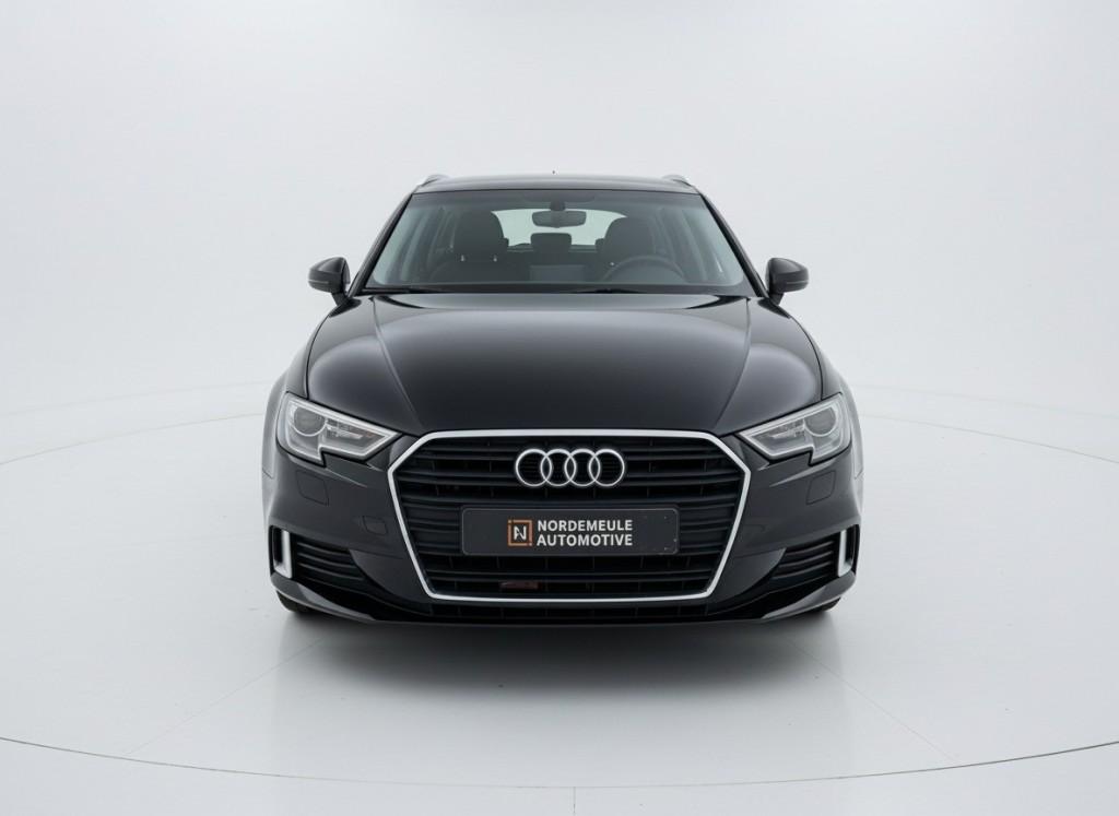 Audi A3 1.0 TFSI DESGN PRO LINE+. NAVI, PDC Achter, CRUISE., Auto's, Audi, Gebruikt, Euro 6, Zwart, Bedrijf