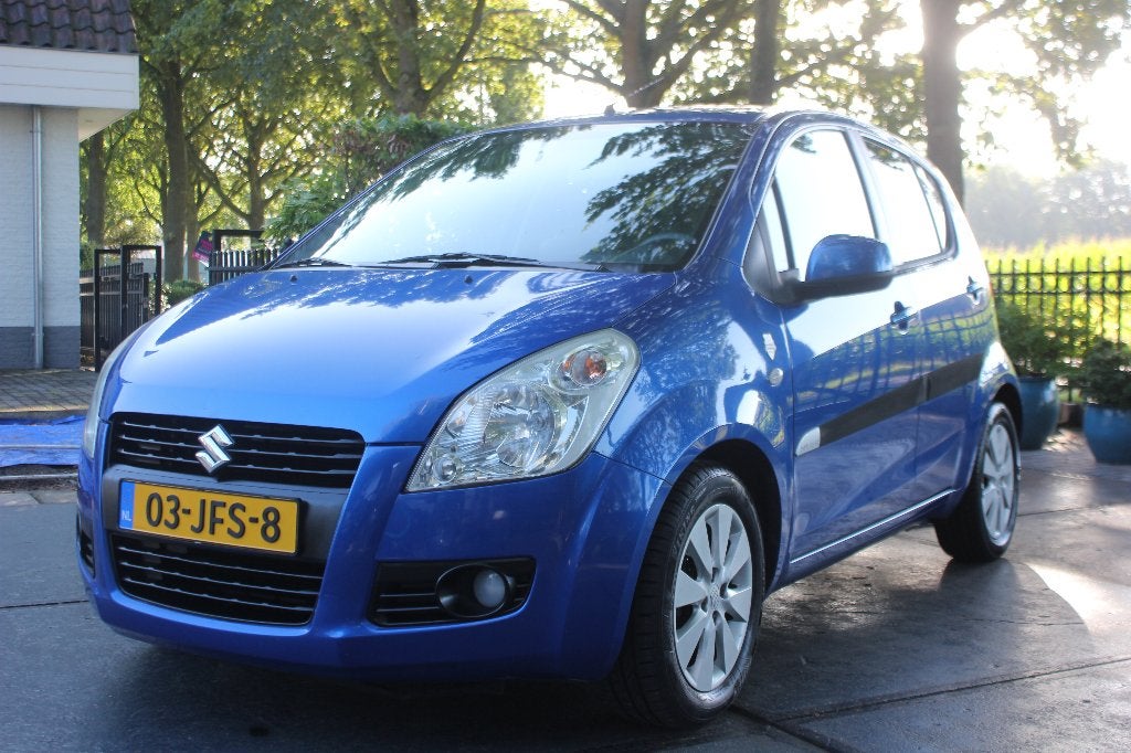 MOOIE SUZUKI SPLASH MET LICHTE PARKEERSCHADE! Km 82.000!, Ophalen, Blauw, Handgeschakeld, 1000 cc