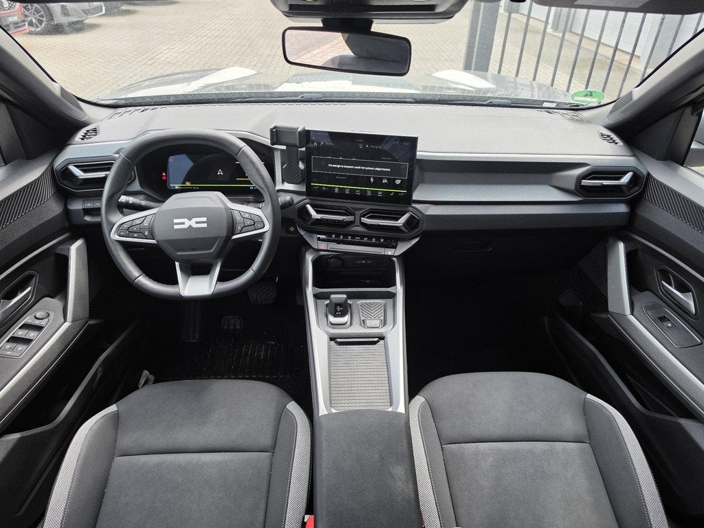Dacia Bigster Hybrid 155 Journey | Elektrische achterklep |, 1793 cc, Stof, Gebruikt, 4 cilinders