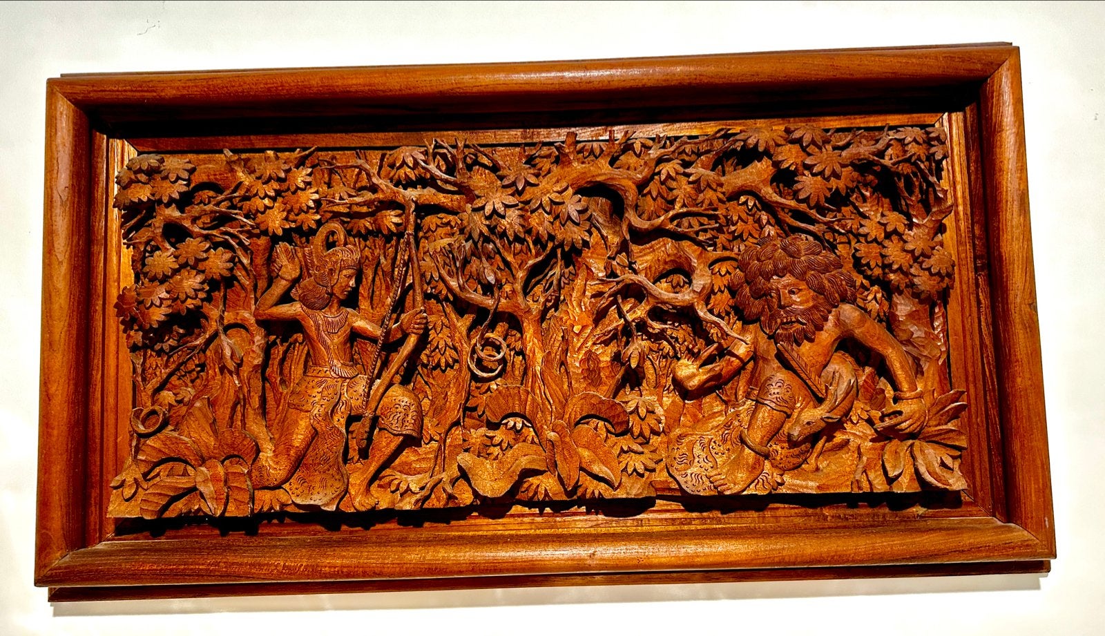 Gedetailleerd Houtsnijwerk van Scène uit Ramayana, Antiek en Kunst, Houtsnijwerk, Handgemaakt, Scène, Hout