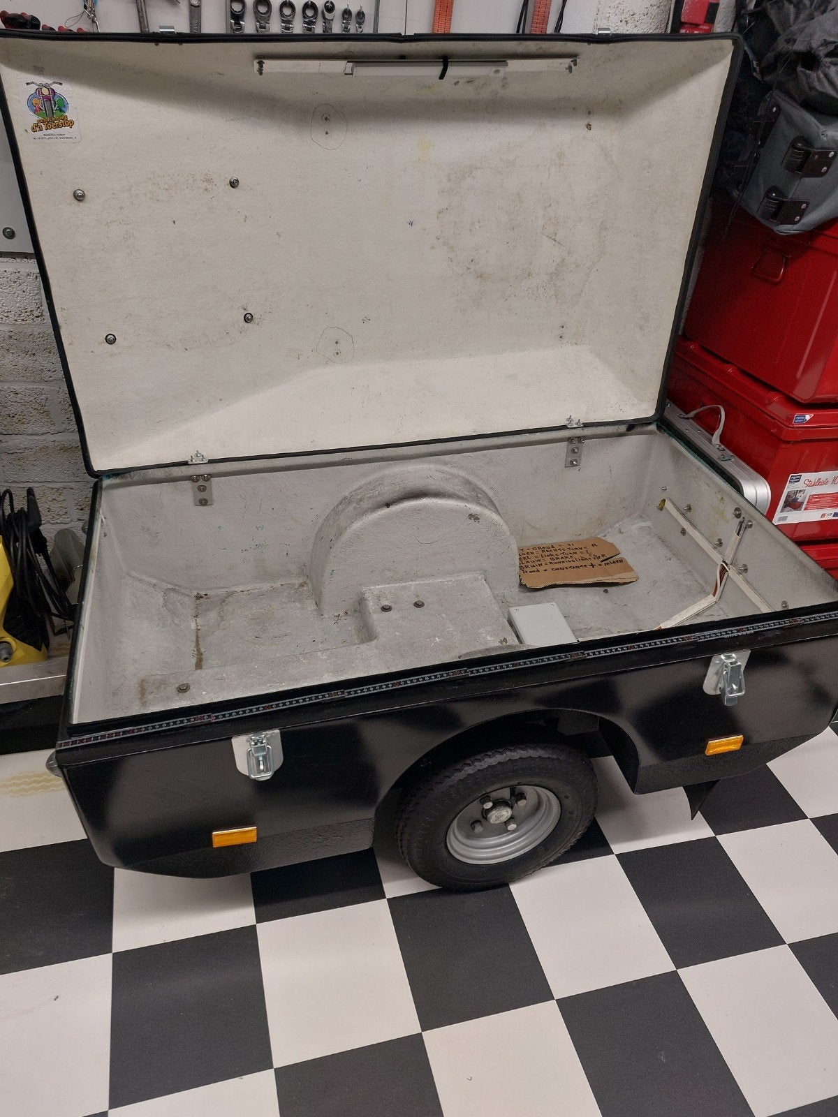 schuurmans motor aanhanger, Motoren, Ophalen, Zo goed als nieuw